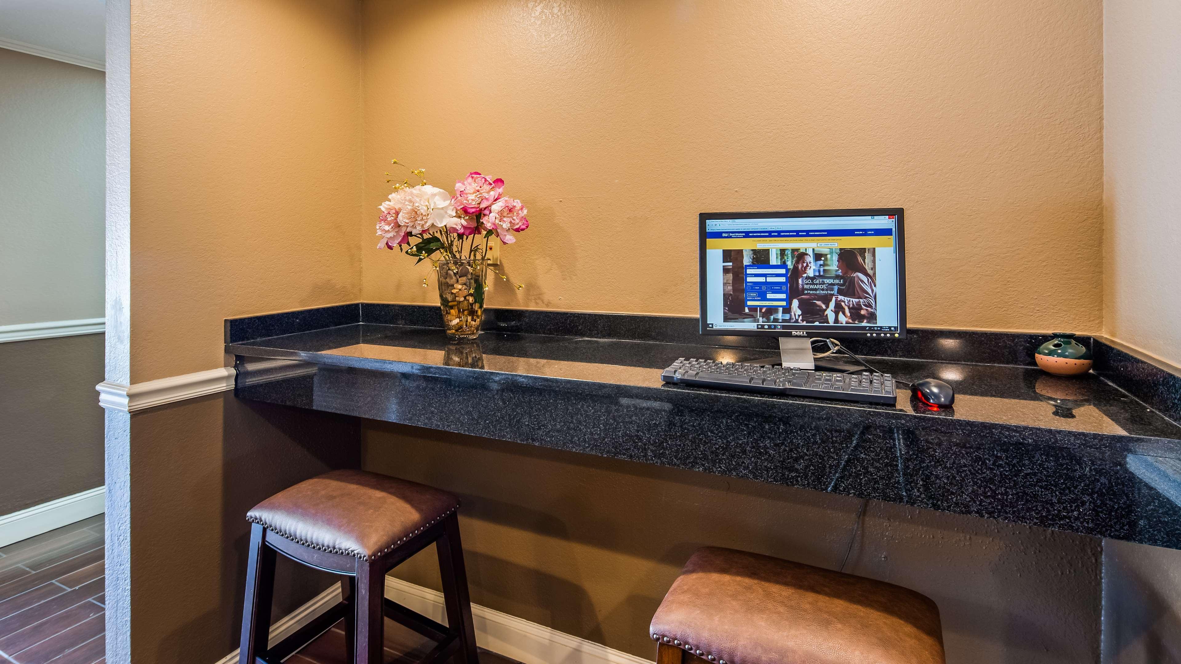 Best Western Shelbyville Lodge Exterior foto